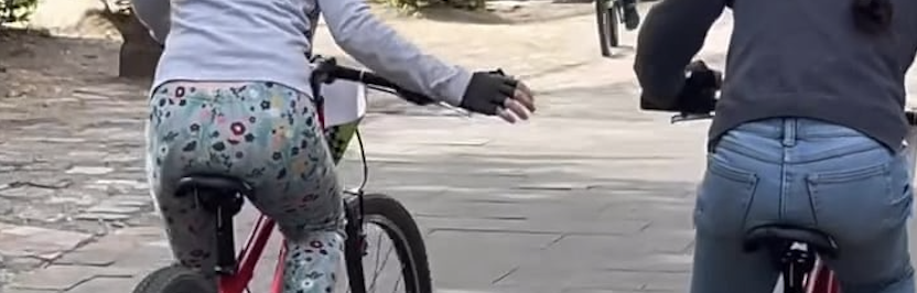 Hand in Hand
